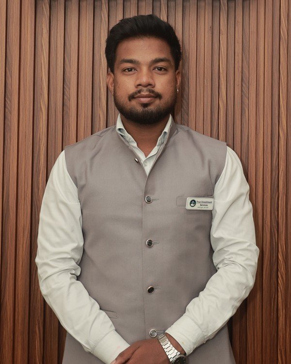 Raj Shrivas
